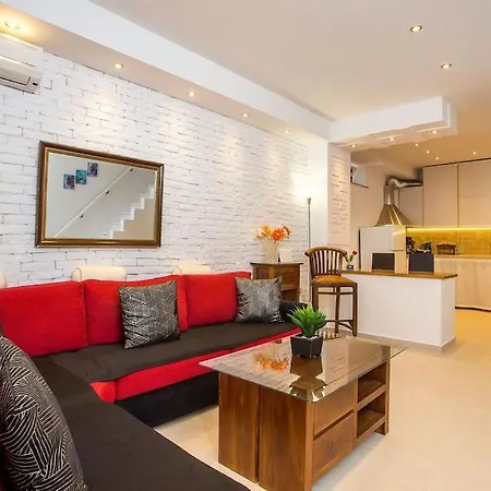Marina's House At Kazerma Reggina Is Located In A Quiet Neighborhood In Rhodos Center Holiday home *